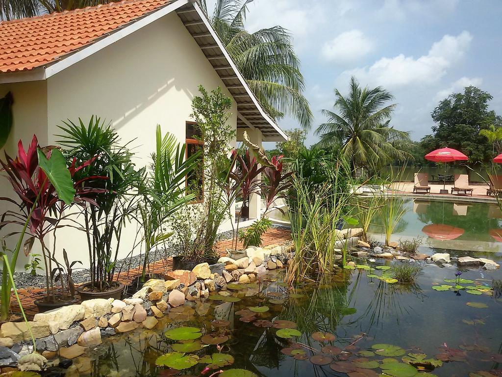 Pink Sands Villa (Adults Only) Kampot Kültér fotó