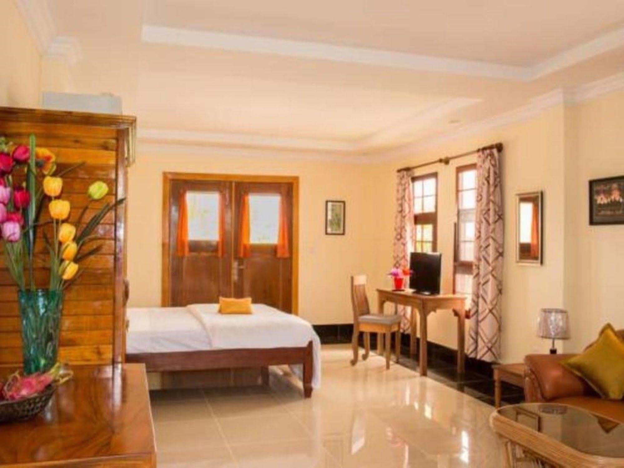 Pink Sands Villa (Adults Only) Kampot Kültér fotó